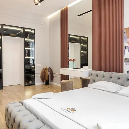 Leogrand On Leontovycha 17 Apartman Lviv